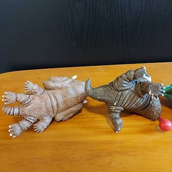 アンギラス　ガレージキット ガレージキット - 小森陽一プロダクト