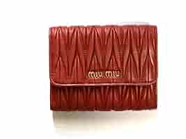 miu miu 三つ折り財布 パープル 5MH523 新品　保証書　箱付き miu miu 三つ折り財布 パープル 5MH523 新品 保証書 箱付き
