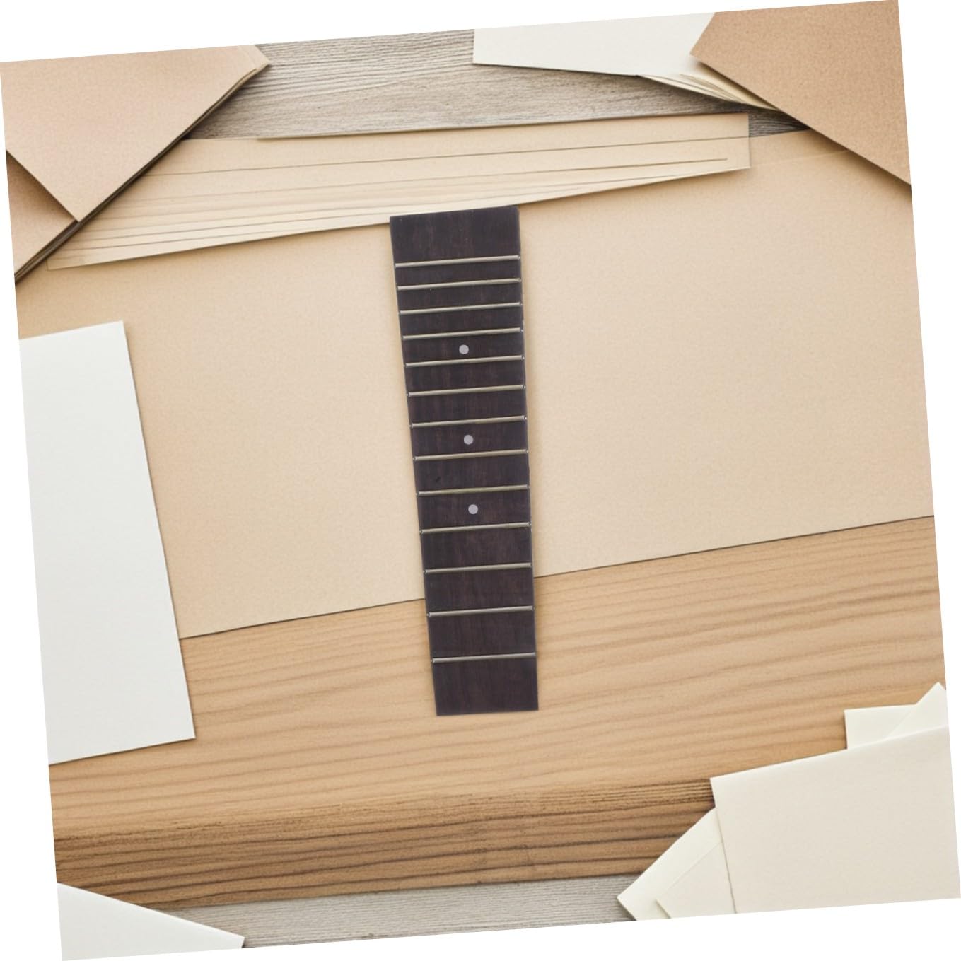 Abaodam Touche de Ukulélé en Bois de Palissandre 17 Pouces 13 Frettes pour Ukulélé Soprano Accessoire de Remplacement Résistant pour Guitare Hawaïenne