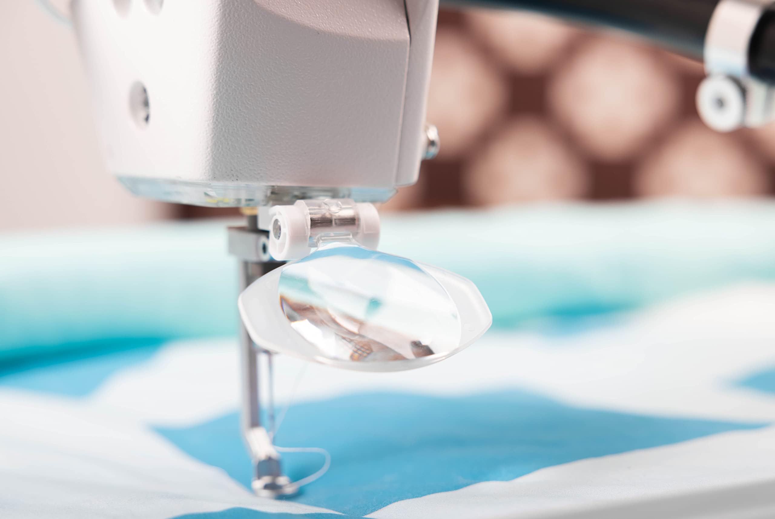 Deluxe Sewing Machine Magnifier Arts, Crafts & Sewing