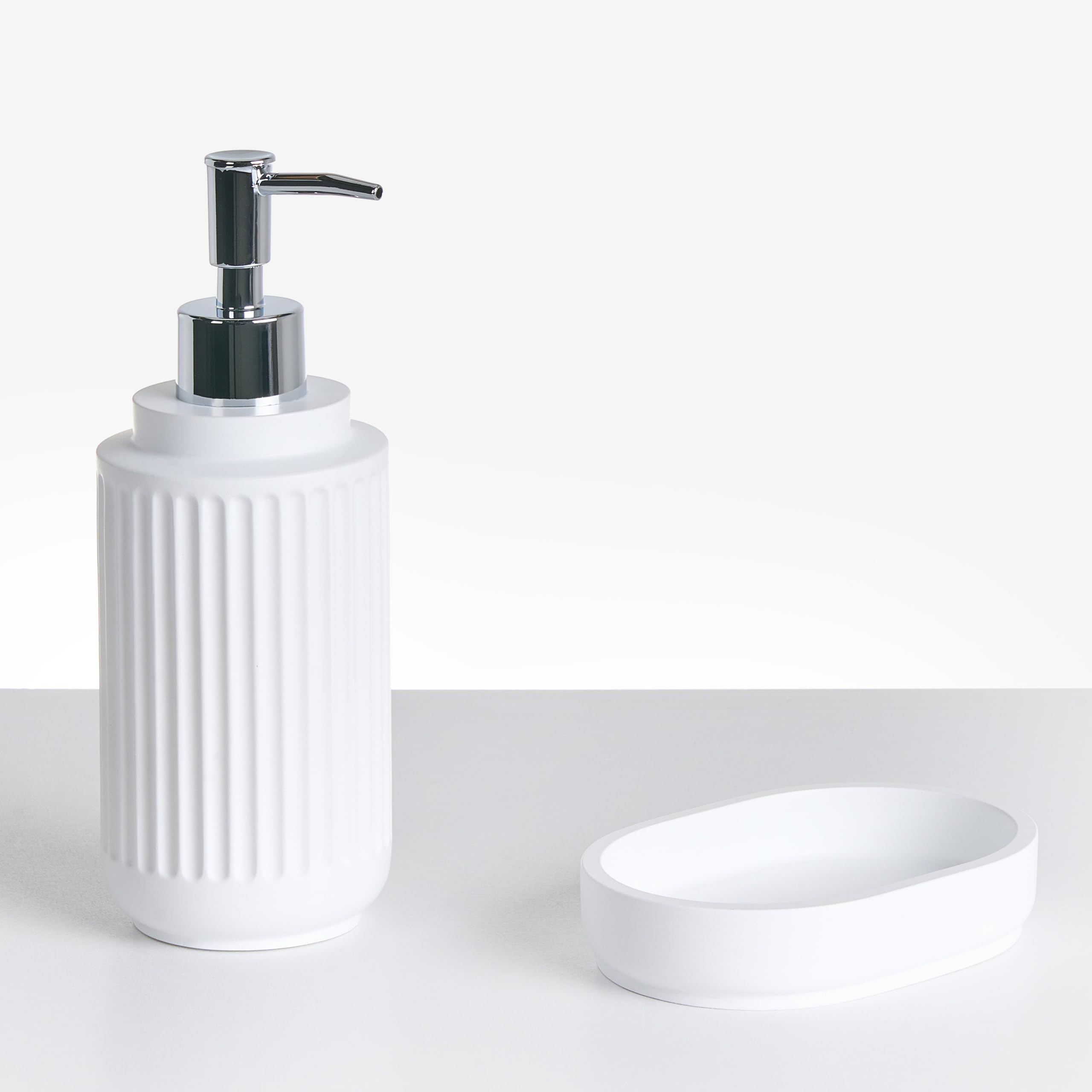 Conjunto de 5 Accesorios de baño jabonera dispensador de jabón escobilla de Inodoro Vaso Soporte para cepillos de Dientes Blanco Huarmey