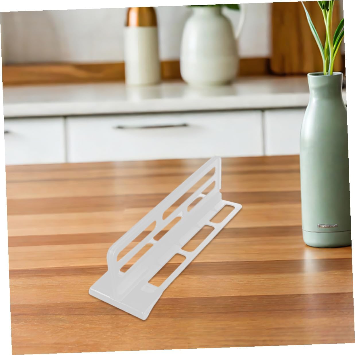VALICLUD 6pcs Adjustable Refrigerator Compartment Dividers, Sturdy Plastic Fridge Organizers Featuring Firm Clips, Space-Saving Food and Beverage Separators for Home Kitchen Storage