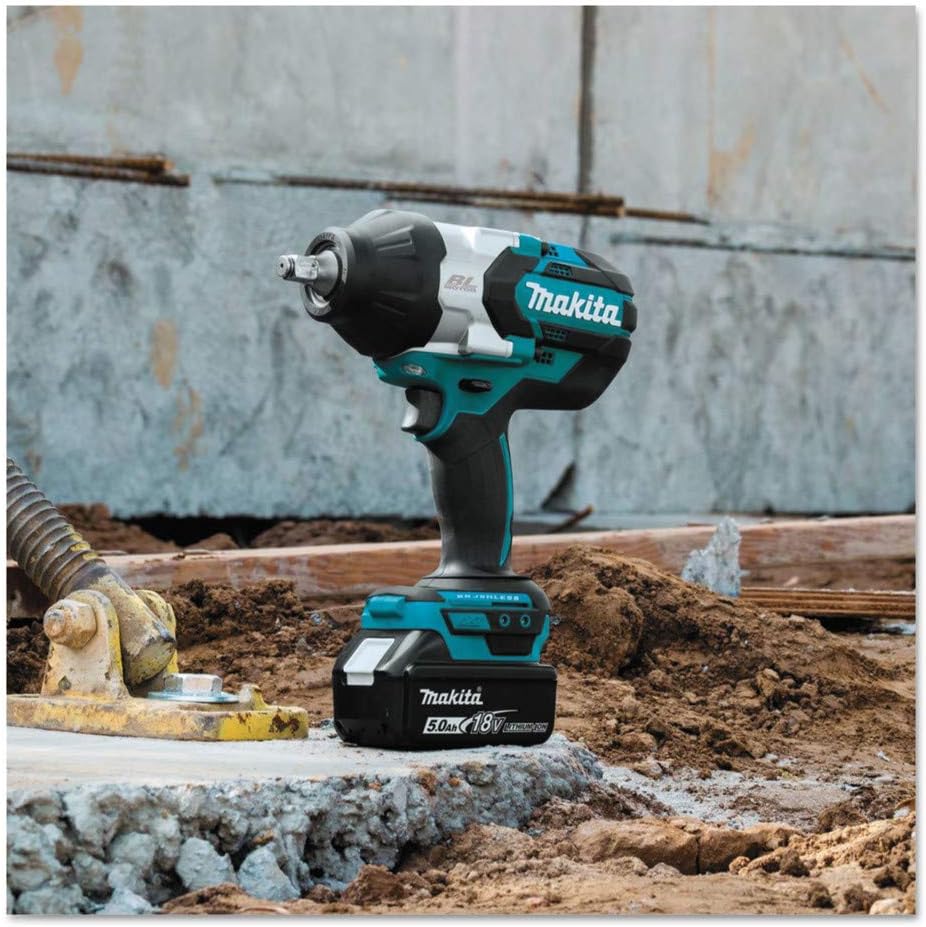 Makita XWT08T 18V LXT® Lithium-Ion Brushless Cordless High-Torque 1/2" Sq. Drive Impact Wrench Kit w/Friction Ring Anvil (5.0Ah) - Image 5