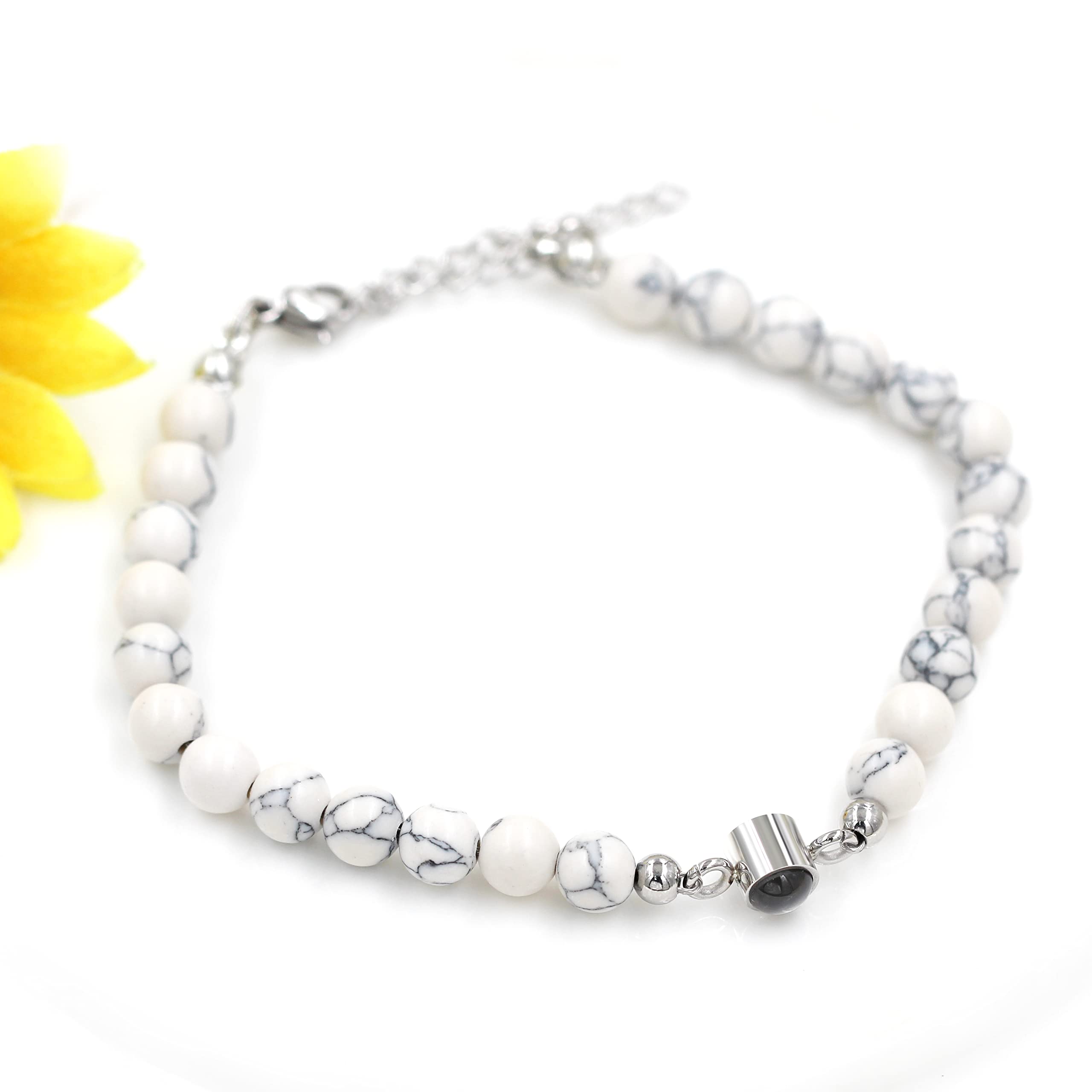 MOCHAMIK Te Amo Pulseras en 100 Idiomas Regalos para Parejas a Juego - Juego de Pulseras con Cuentas de ónix Negro y Turquesa Blanca de 6 mm para Novio y Novia
