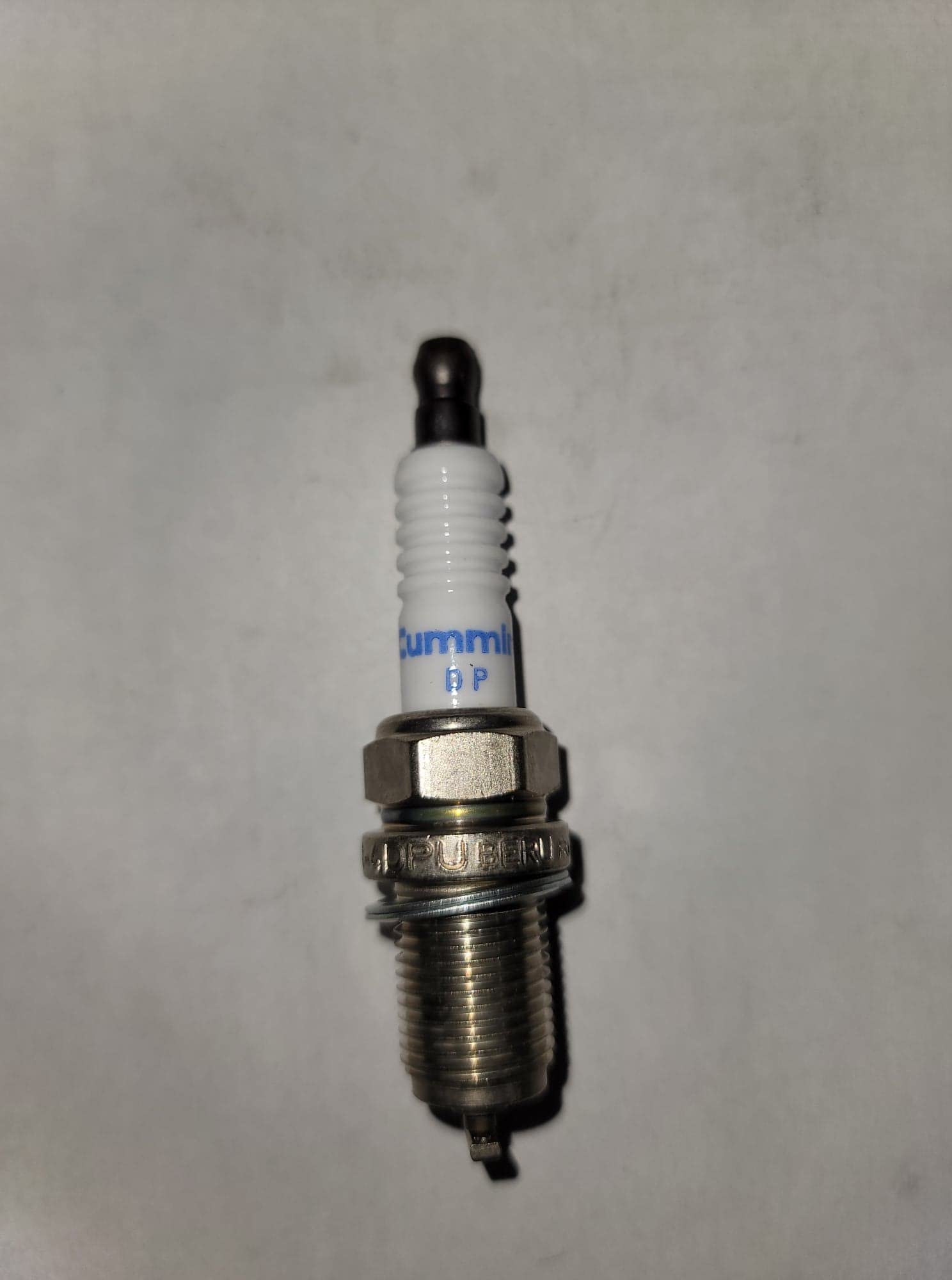 9532 spunk おまとめ商品 Onan G/L Spark Plug (Set of 2) - 167-0272-99 - Shop Cummins
