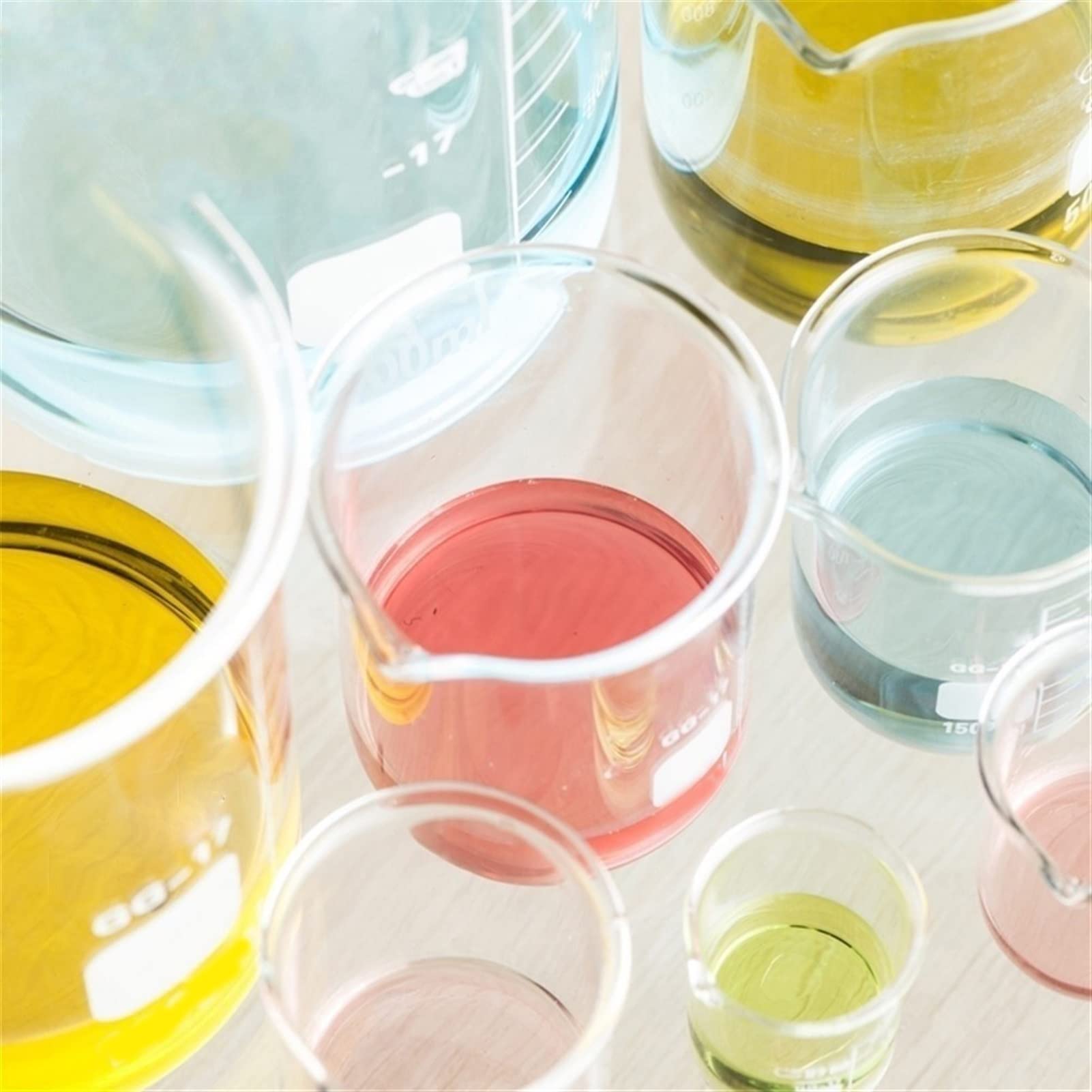 25 ml Szklany kubek z przezroczystym oznaczeniem skali Szkło borokrzemowe żaroodporne pogrubione szkło o niskim kształcie laboratoryjny kubek z miarką - opakowanie 20 szt. (kolor: przezroczysty