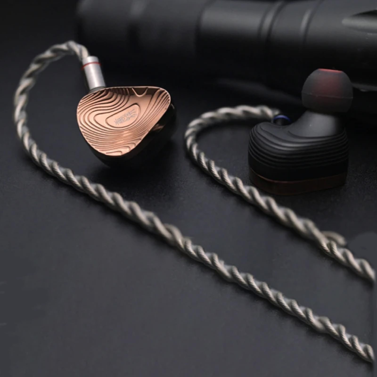 HIFICAT TANGZU Xuanwu Gate 10mm 1DD+4BA+2EST in Ear Earphones IEM