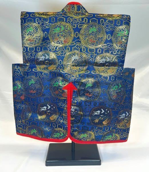 Amazon | 金襴 陣羽織（幼児用）3点セット はちまき 烏帽子 五月人形