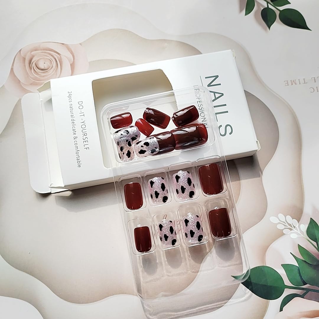 Wine Red Gradient Press On Nails With Gold Leaf And Heart Design_voghion.com