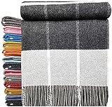 Wir bieten Ihnen eine große Auswahl an Wolldecken, Wohndecken, Kuscheldecken und Plaids in verschiedenen Designs, Mustern, Qualitäten, Farben und Materialzusammensetzungen (Wolle, Merinowolle, Kaschmir, Baumwolle u. a.). Bitte schauen Sie in unsere anderen Angebote // Sie kaufen direkt vom Hersteller // www.stts-international.de
