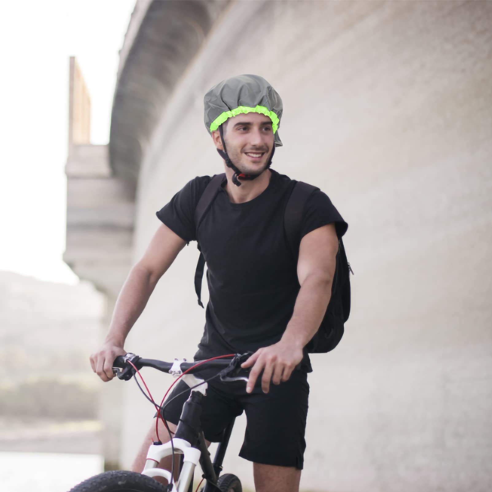 BESPORTBLE Cubierta De Casco De Bicicleta Ropa Impermeable Soporte De Pared Protector De Ciclismo Chaleco De Construcción para Perros Ropa Portátil Tabla De Embutidos con Tapa Nylon