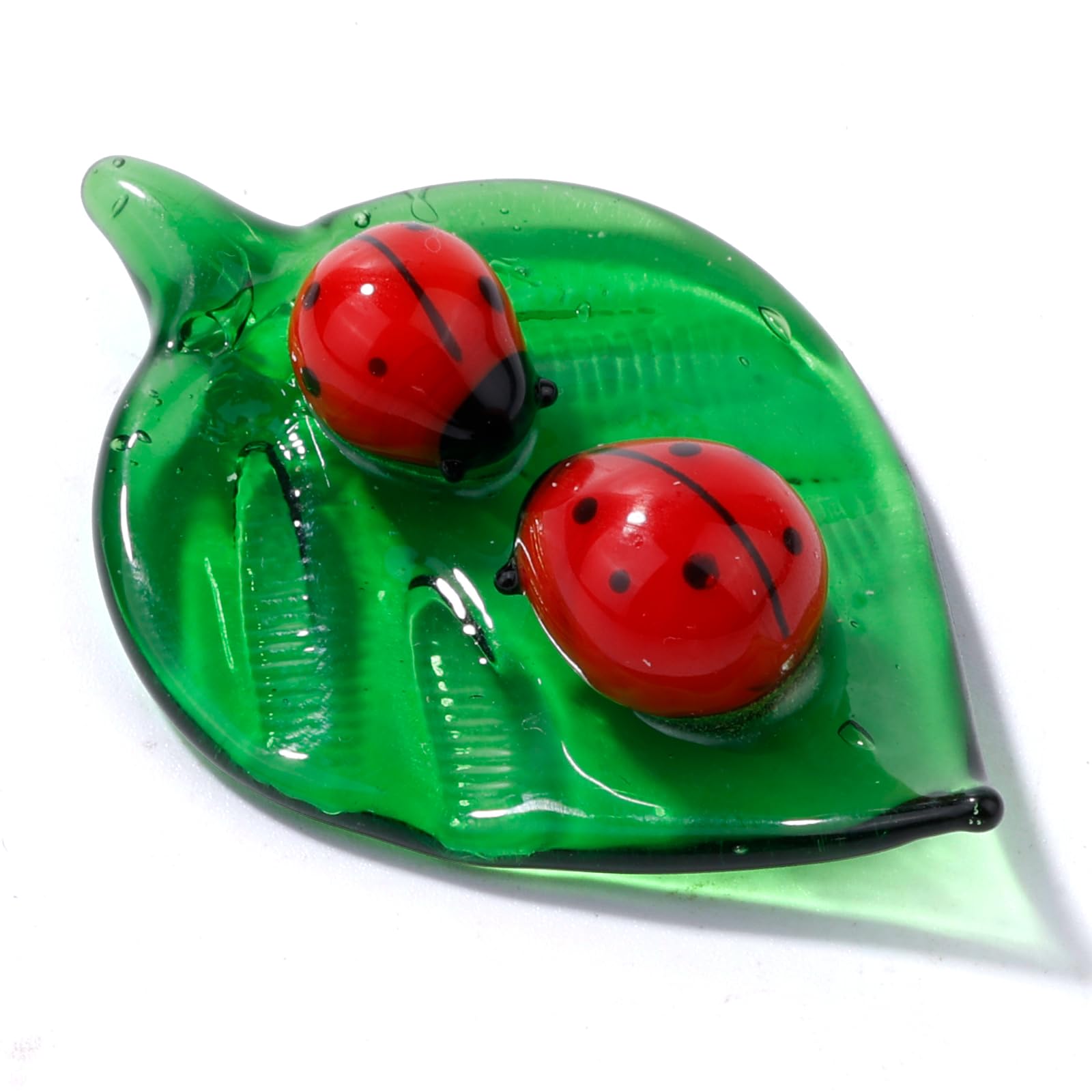 Gosknor Cute Tiny Ladybird Figurine, Mini Crystal Green Leaf Glass Ladybug Small Ladybug Ornament Hand-Blown Glass Collectible Figurines Colorful Crystal Animals Statue for Decor Room Ornament