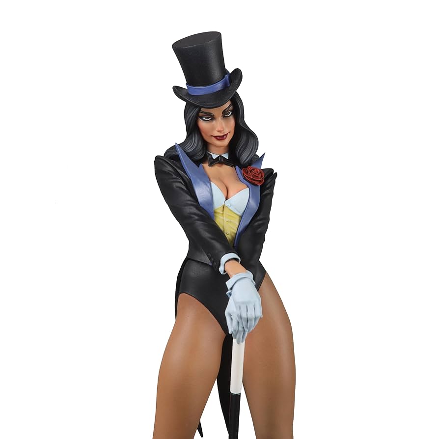 ＤＣダイレクト スタチュー ザターナ by J・スコット・キャンベル Amazon.com: McFarlane Toys - DC Direct Zatanna by J. Scott