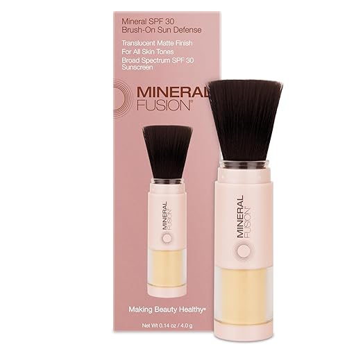 Defensa del sol con pincel Mineral Fusion FPS 30 014onzas