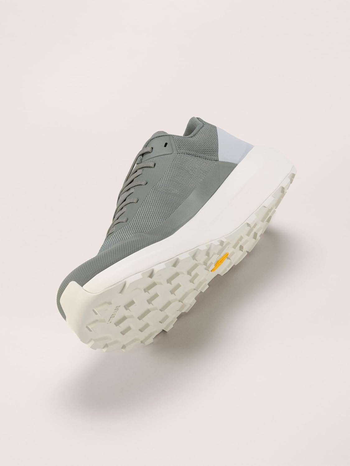 Arc'teryx Men's Norvan LD 4 - Lightweight Mountain Running Shoes for Men, Long Distance Running Shoes for All Terrains - Image 3