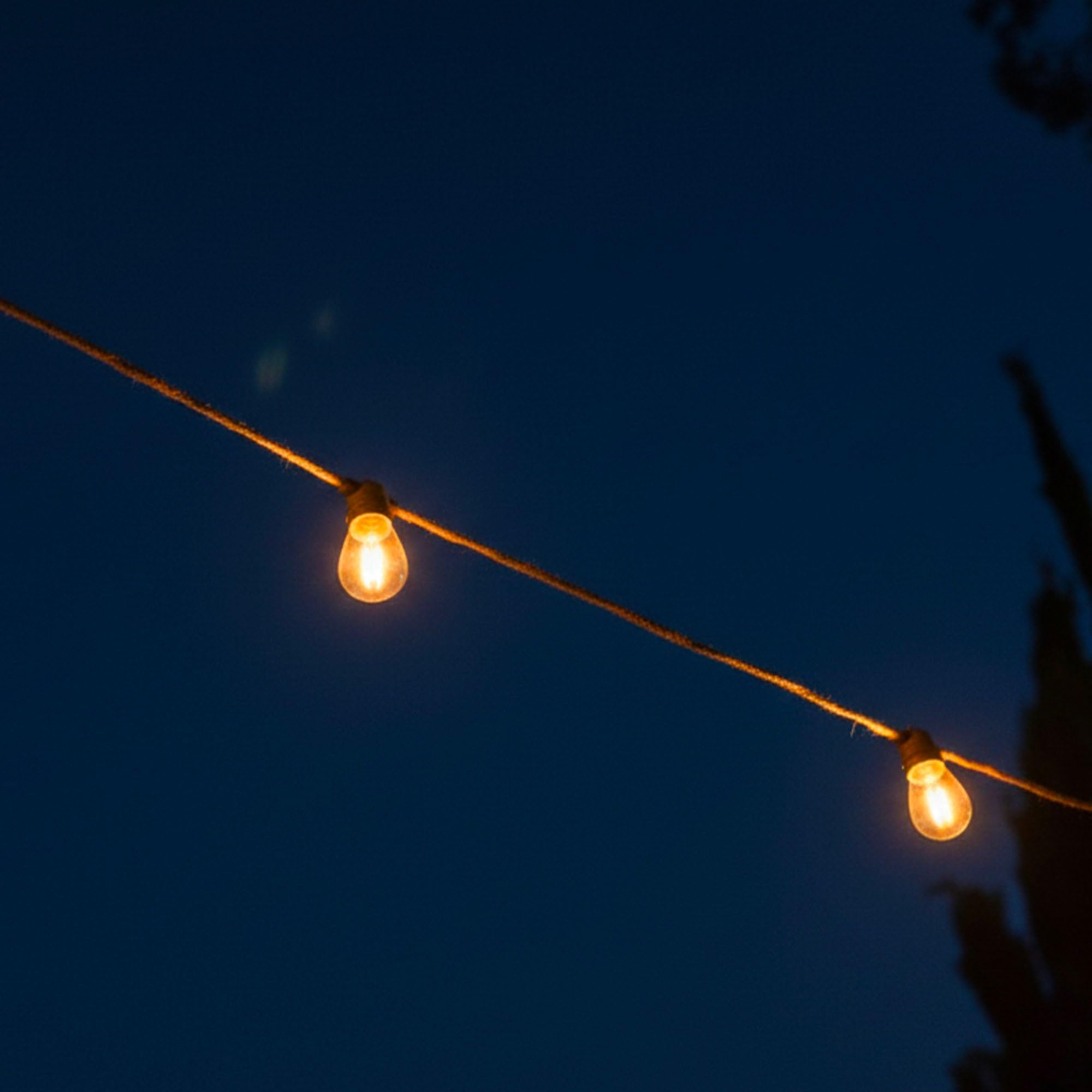 FANTASY CORD SOLAR Solar-Lichterkette mit 20 transparenten LED-Lichtern, warmweiß, 13 m