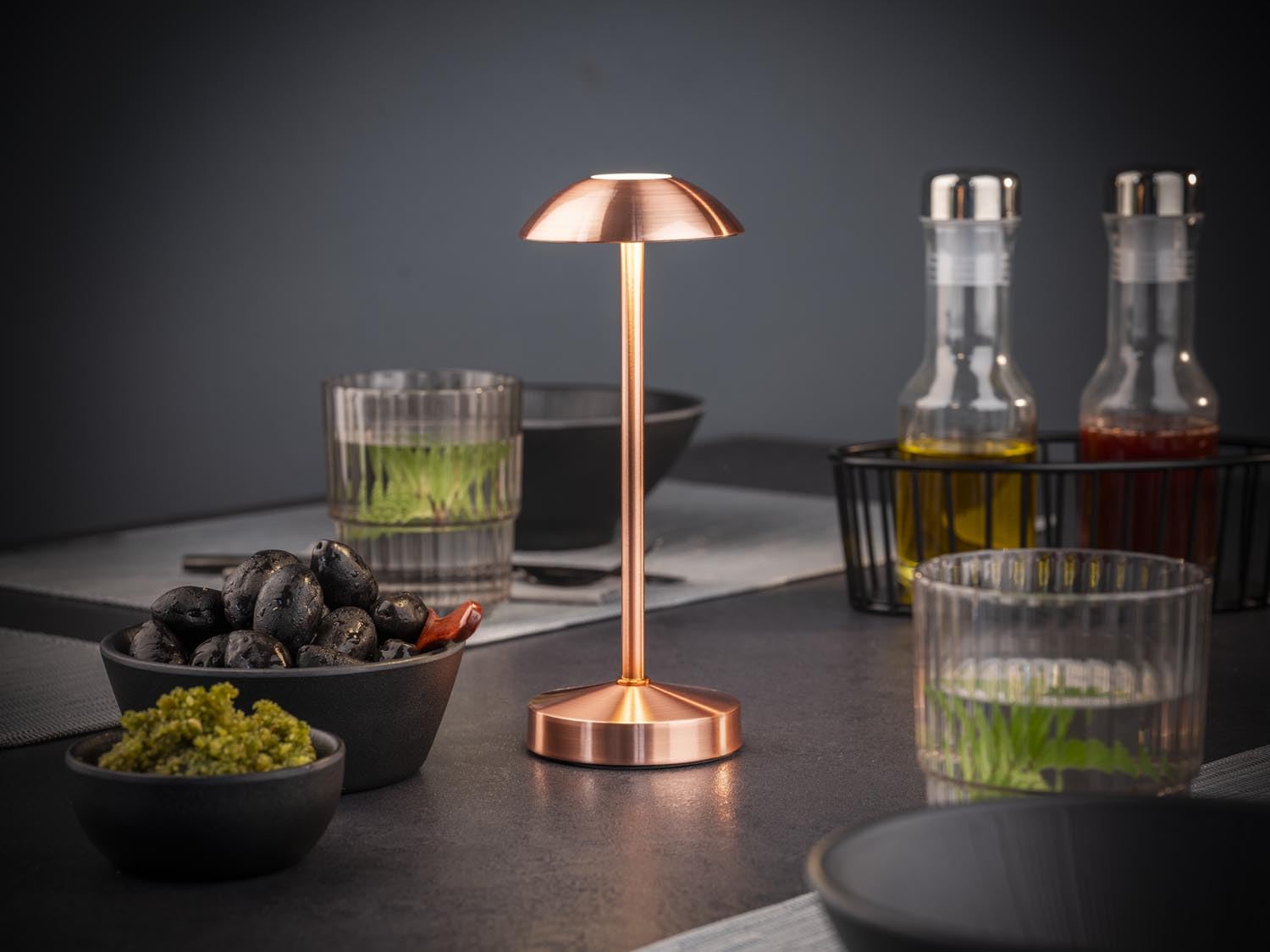 APS 17039 "ALVA Wireless USB-C Table Lamp, Colour Temperature and Brightness Adjustable, Splash-Proof IP 54 - Image 3