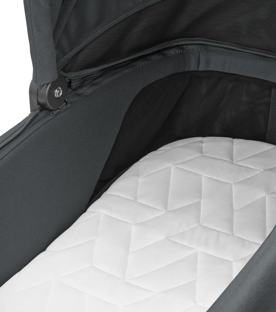 Maxi-Cosi Sense Capazo, Amplio y cómodo, colchón de Memory Foam Transpirable, Paneles ClimaFlow, inclinación SoothingSlope, Apto para Dormir de Noche, asa de Piel Vegana, Twillic Graphite