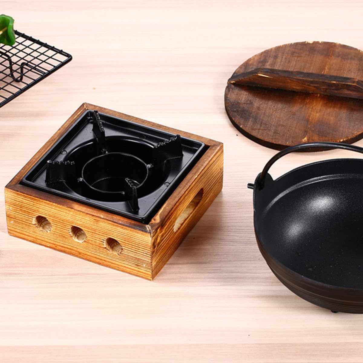 Olla de Hierro Fundido Japonesa para Cocinar Estilo Sukiyaki, Resistente al Óxido con Tapa de Madera, Adecuado para Cocina Casera y Camping