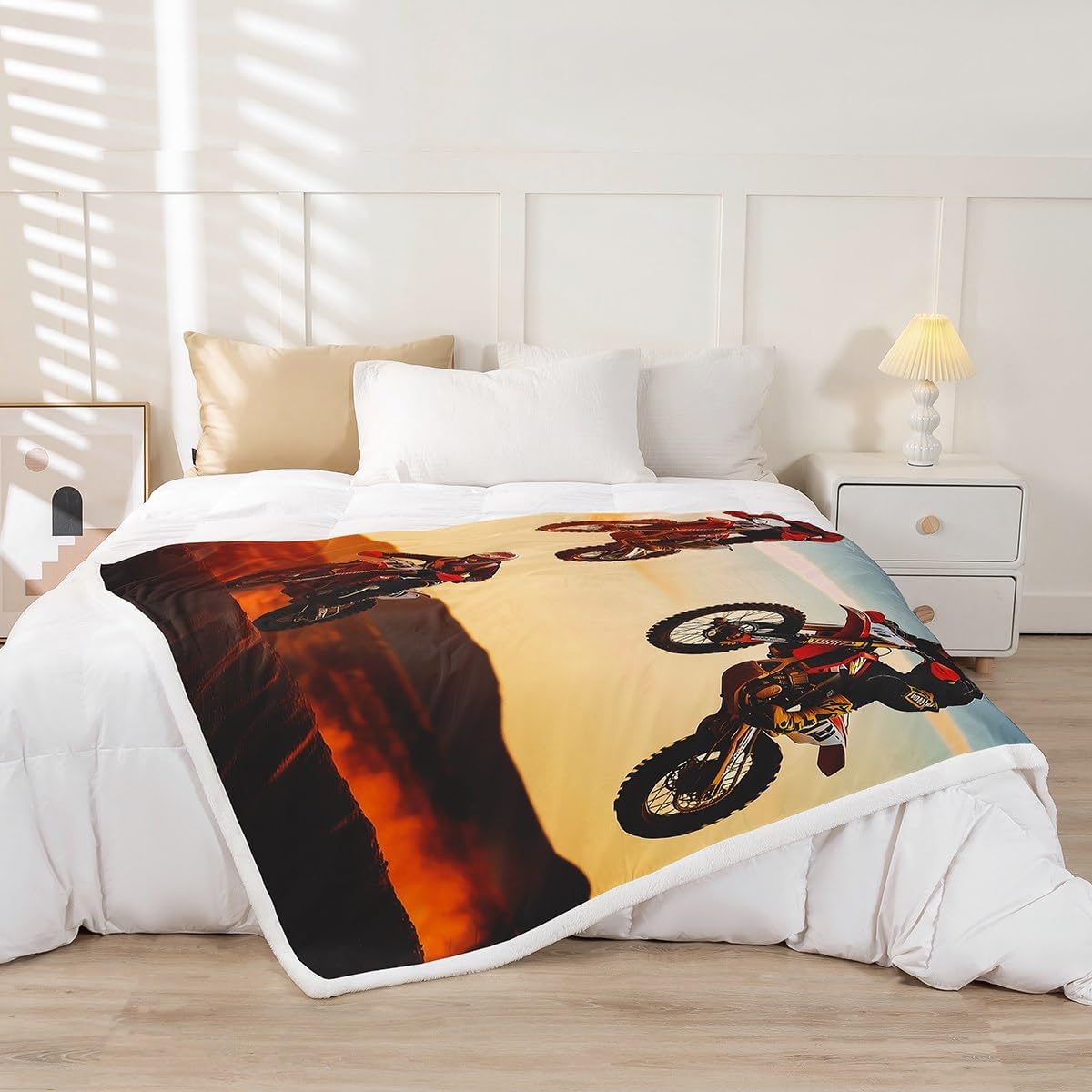 Feelyou Boys Motocross Rider Plush Throw Blanket for Sofa Couch Extreme Sports Theme Sherpa Blanket Motorcycle Pattern Fleece Cool Dirt Bike Fuzzy Room Decor 50"x60"
