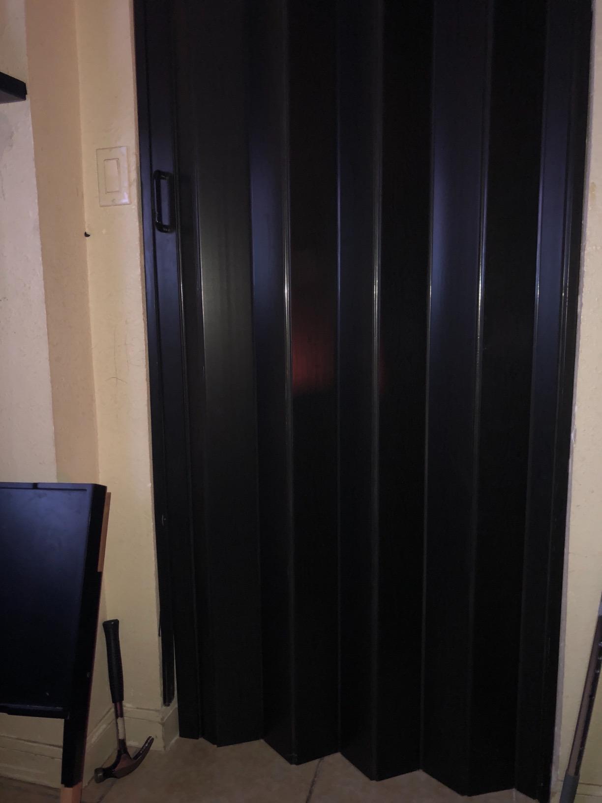 How to Paint a Vinyl Door