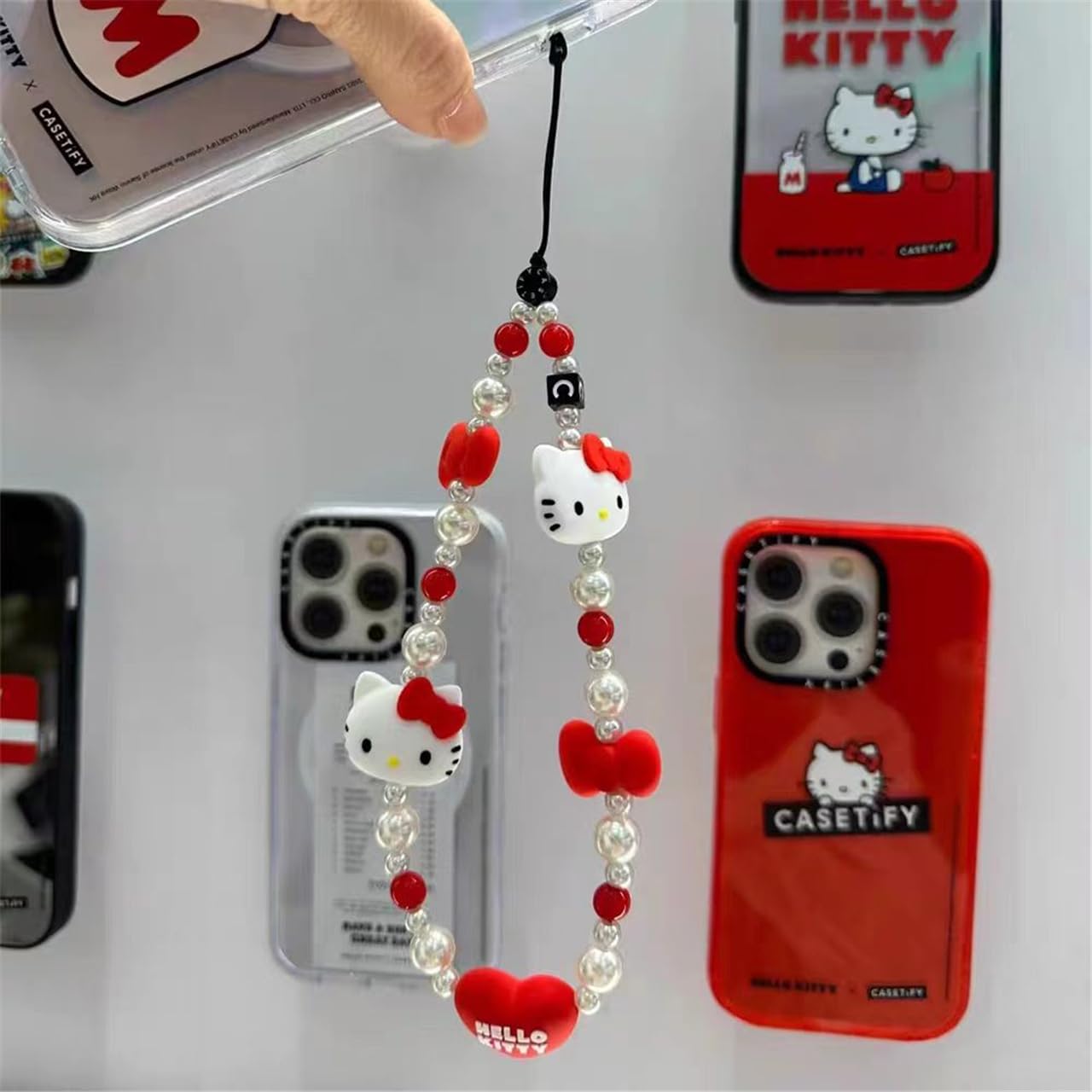 HELLO KITTY　Lavany　スマホストラップ ハローキティ✖️LAVANDA LAVANYスマホストラップ - メルカリ