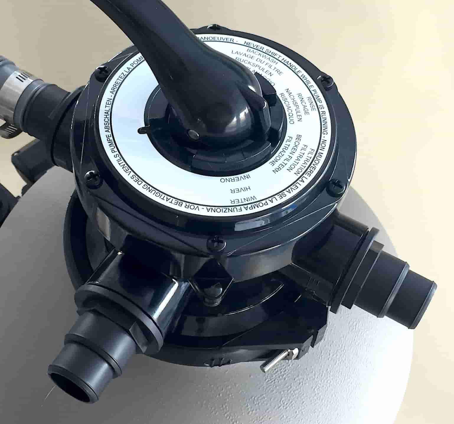 San Marco Filtro a Sabbia Gruppo Filtrante 10000 Litri/H con Pompa Motore da 0,52 CV, idoneo per Piscine con volumetria Fino a 50000 Litri, Completo di prefiltro.