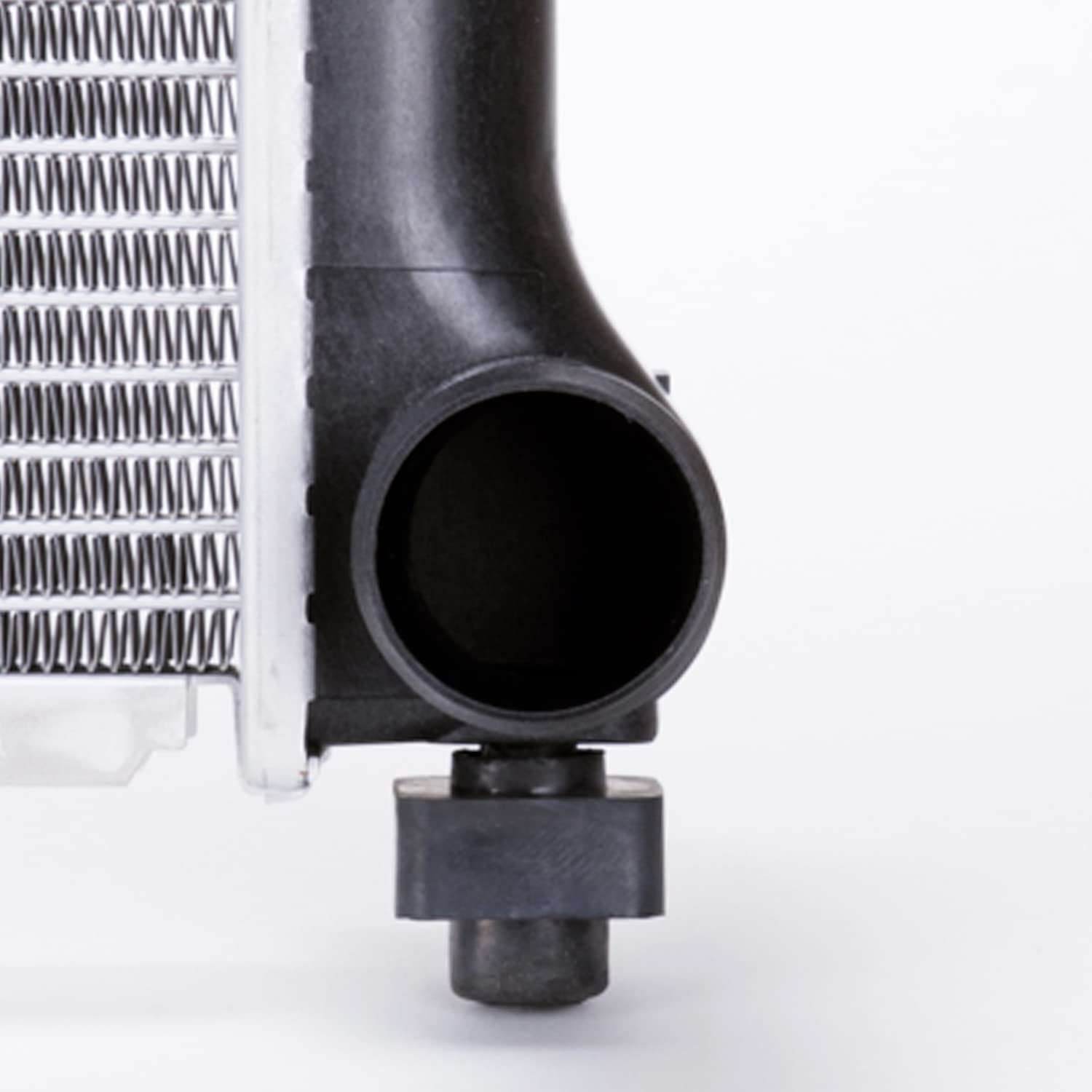 TYC 2839 Radiator Compatible with 2005-2008 Jeep Grand Cherokee product thumbnail 5