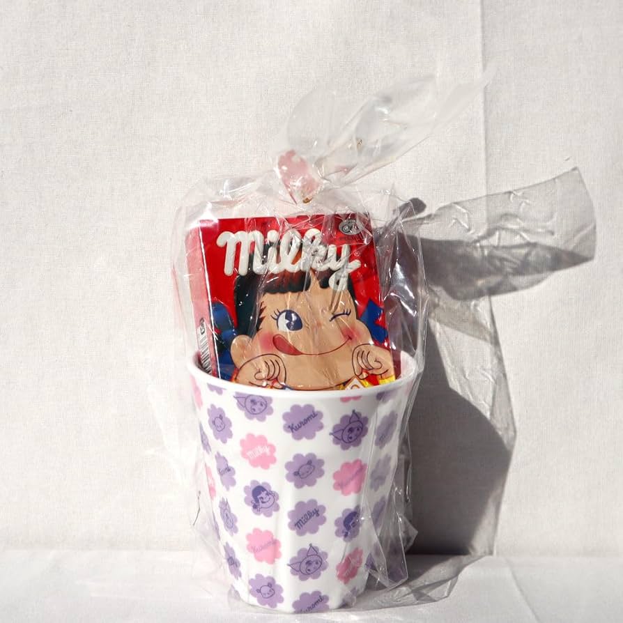 Amazon.co.jp: ペコちゃん 菓子セット クロミ クロミちゃん クロミ