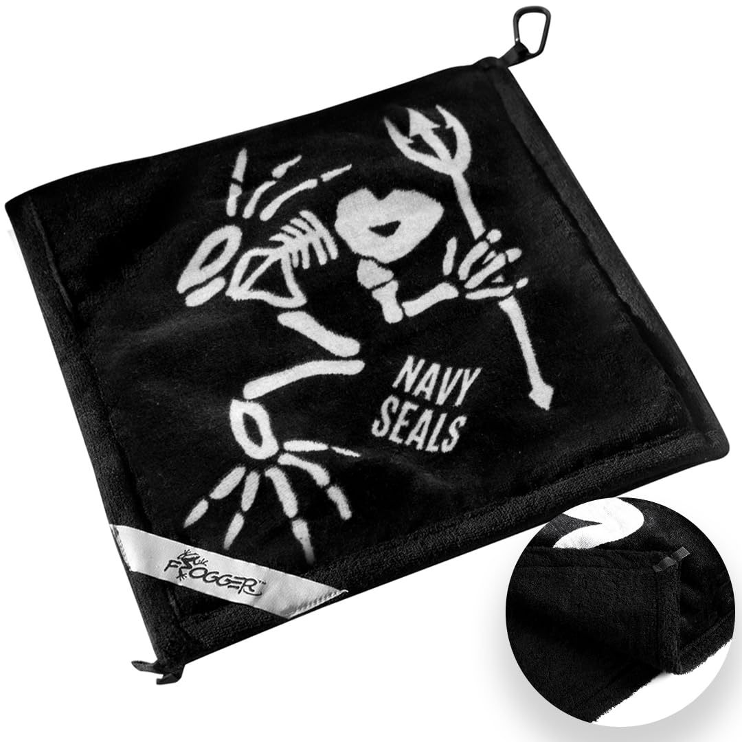 Frogger Amphibian Golf Towel with Wet and Dry Technology, Black- Golf Bag Accessory for Men and Women with Carabiner Clip