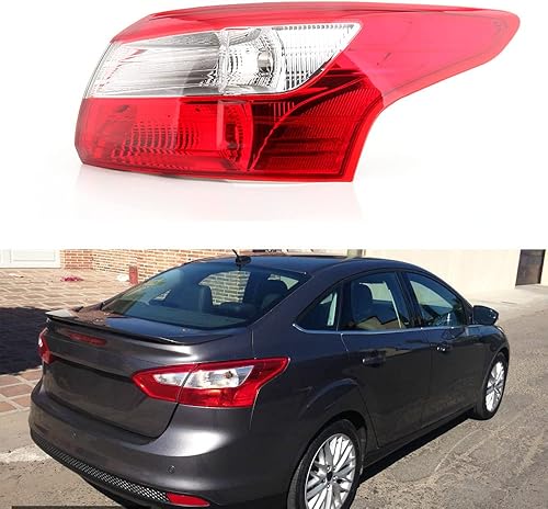 MZORANGE Luz trasera de la lámpara de freno trasera para Ford Focus Sedan 2012 2013 2014 con bombilla (lado derecho del pasajero)