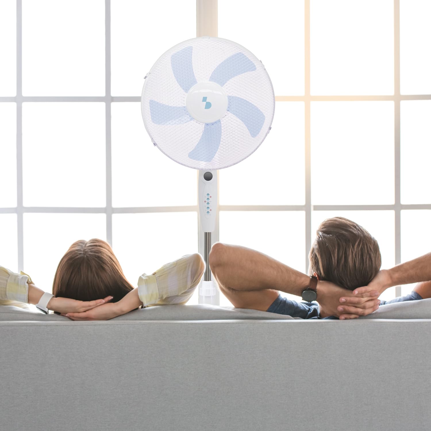 BEPER P206VEN133 Ventilateur sur pied avec télécommande, 40 cm, 5 pales, 3 vitesses et 3 modes, minuterie 7,5 h, oscillation, hauteur réglable jusqu'à 125 cm