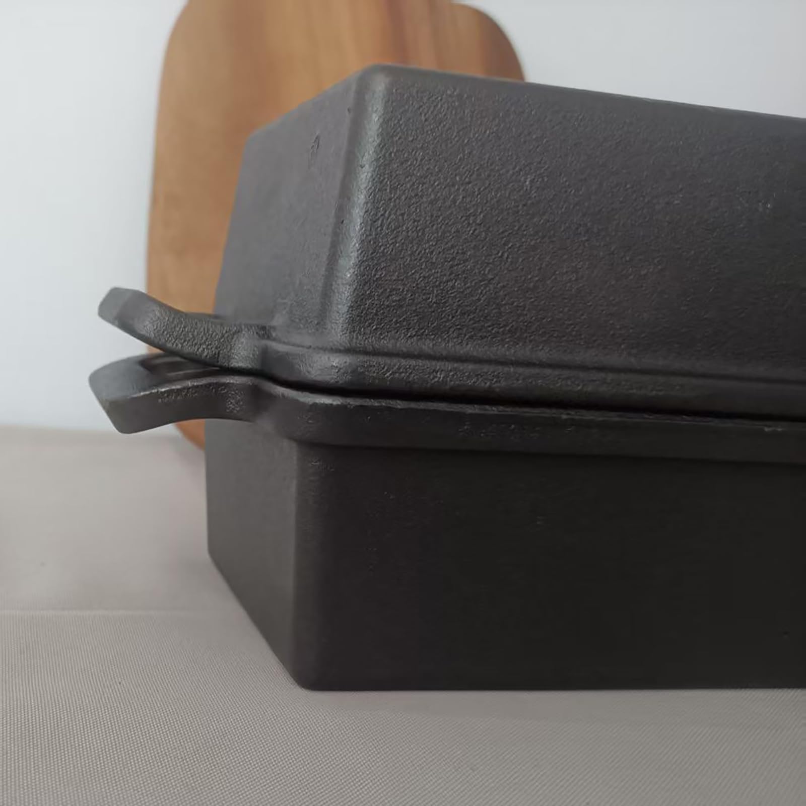 Gusseisen Brotbackform mit Deckel & Antihaft-Silikonmatten, 25x13cm Kastenform für Sauerteig, Toast & selbstgebackenes Brot – Gleichmäßige Hitzeverteilung, Brotbacktopf aus Gusseisen