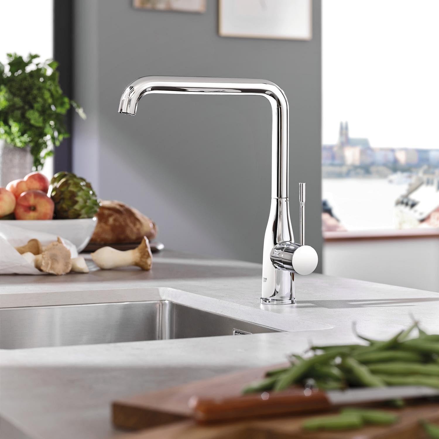 GROHE Essence - Grifo de cocina con ducha extraíble (Monomando giratorio 360°, ahorro de agua con limitador de caudal ajustable, fácil instalación en fregadero), cromo, 30269000