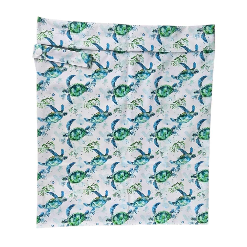 The Nappy Lady Thrive Wet Bag, Waterproof Storage for Nappies and Wet Items, Zip Closure, Essential Accessory for Cloth Nappies and eco Friendly households (Turtle Tides, Medium)