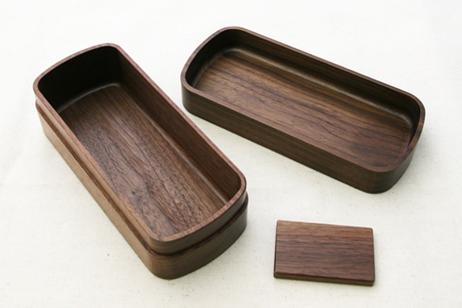 角田清兵衛商店 銘木弁当箱 くりぬき ウォルナット Amazon | 紀州漆器 角田清兵衛商店 くりぬき弁当箱 銘木弁当箱