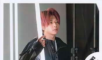 NEWS 公式写真 61fE70ucv6L._UF350,350_QL50_.jpg