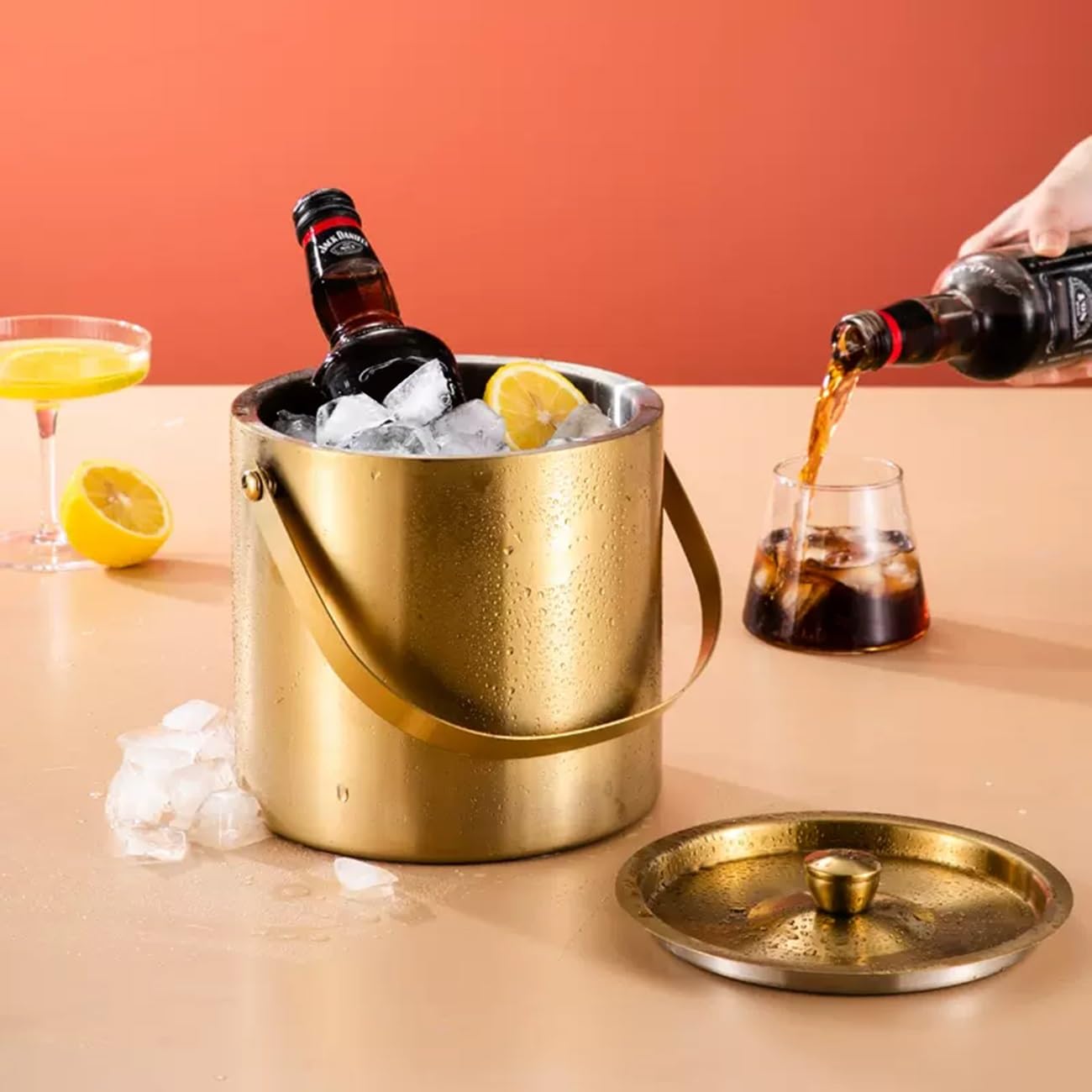 Amazon｜ステンレス製アイスペール 氷入れ ポータブル断熱アイス