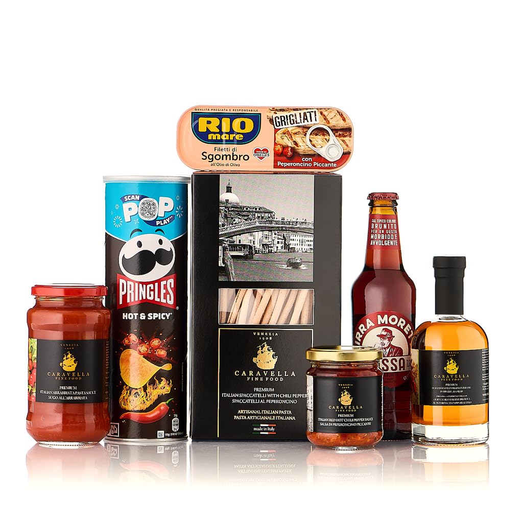 Caravella Fine Food – Italienisches Feinkost Geschenkset „Peperoncino“ – Chili Spaccatelli Pasta, Chili Olivenöl, Arrrabbiata Saucen, Burschetta-Chilisauce,Makrele in Olivenöl mit Chili, Bier, Snacks