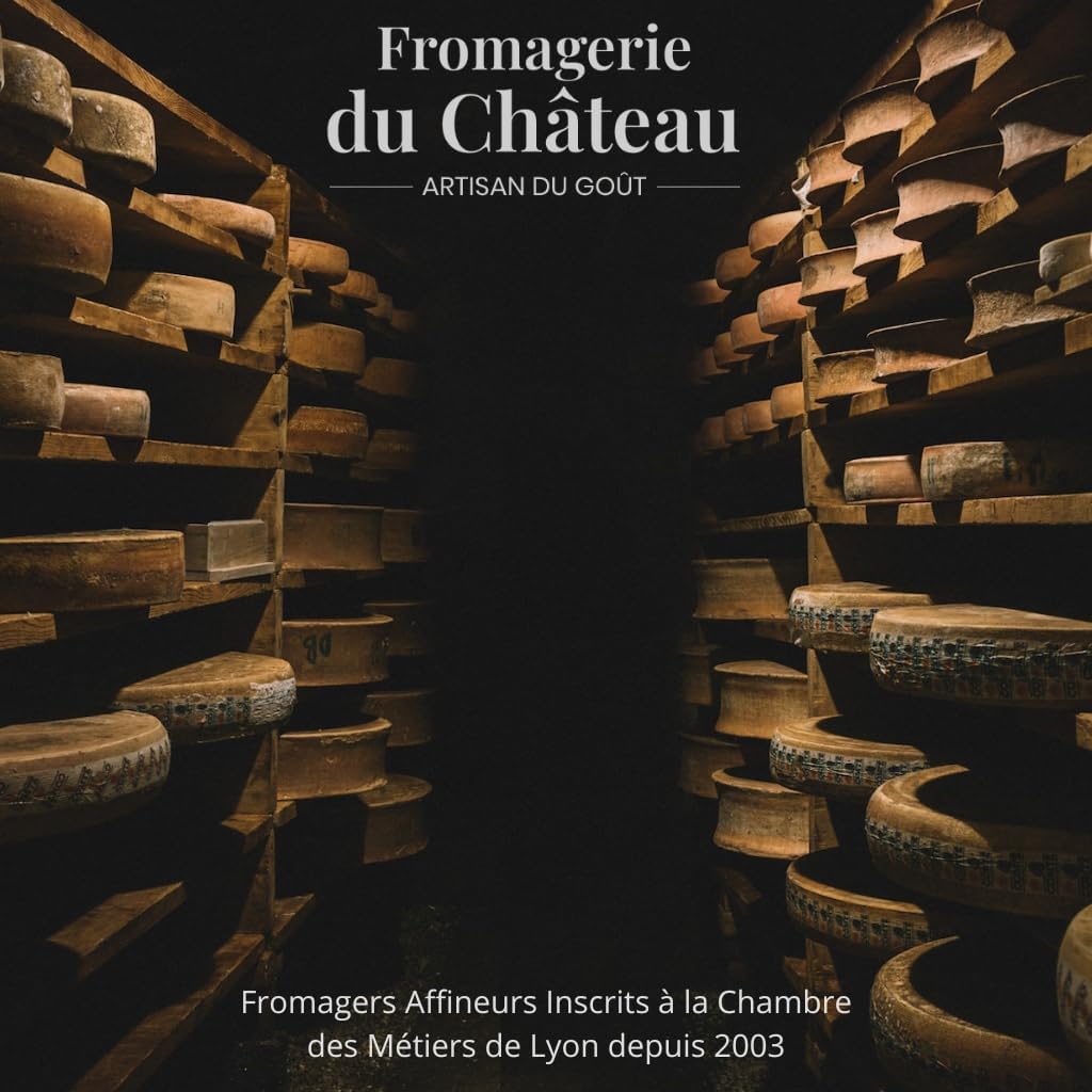Tomme de Savoie IGP Fermière - 1 Pièce (+/- 1,5kg) - Fromage Savoyard Authentique au lait Cru de fabrication Artisanale - Pâte préssée affiné 3-4 mois - Texture souple et Fondante.