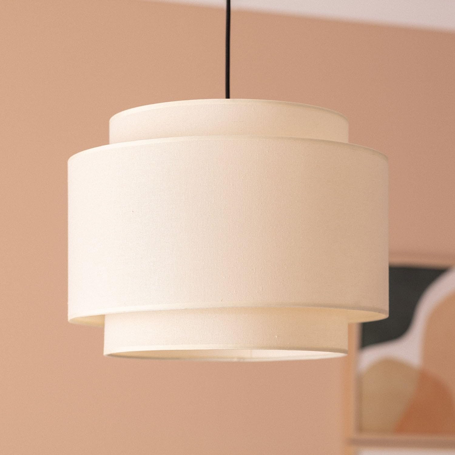 LEDKIA LIGHTING - Hängeleuchte Arija | Vintage Design | Vielseitige Beleuchtung | E27 Fassung | Ideal für Esszimmer, Schlafzimmer, Küchen, Beige, Metall