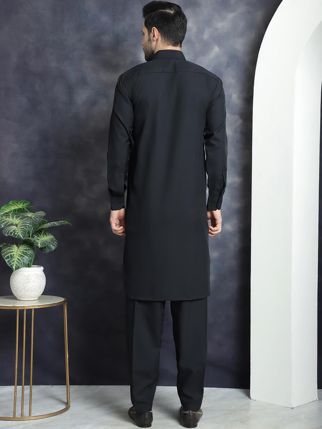 Jompers Men's Black Solid Pathani Kurta With Salwar (Black, L)