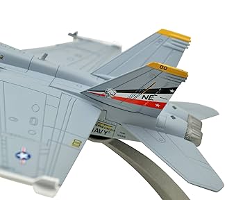 プリン出品 機空隊まとめ売り(60枚) Amazon | TANG DYNASTY(TM) 1/100 F/A-18F 戦闘機 攻撃機 合金製