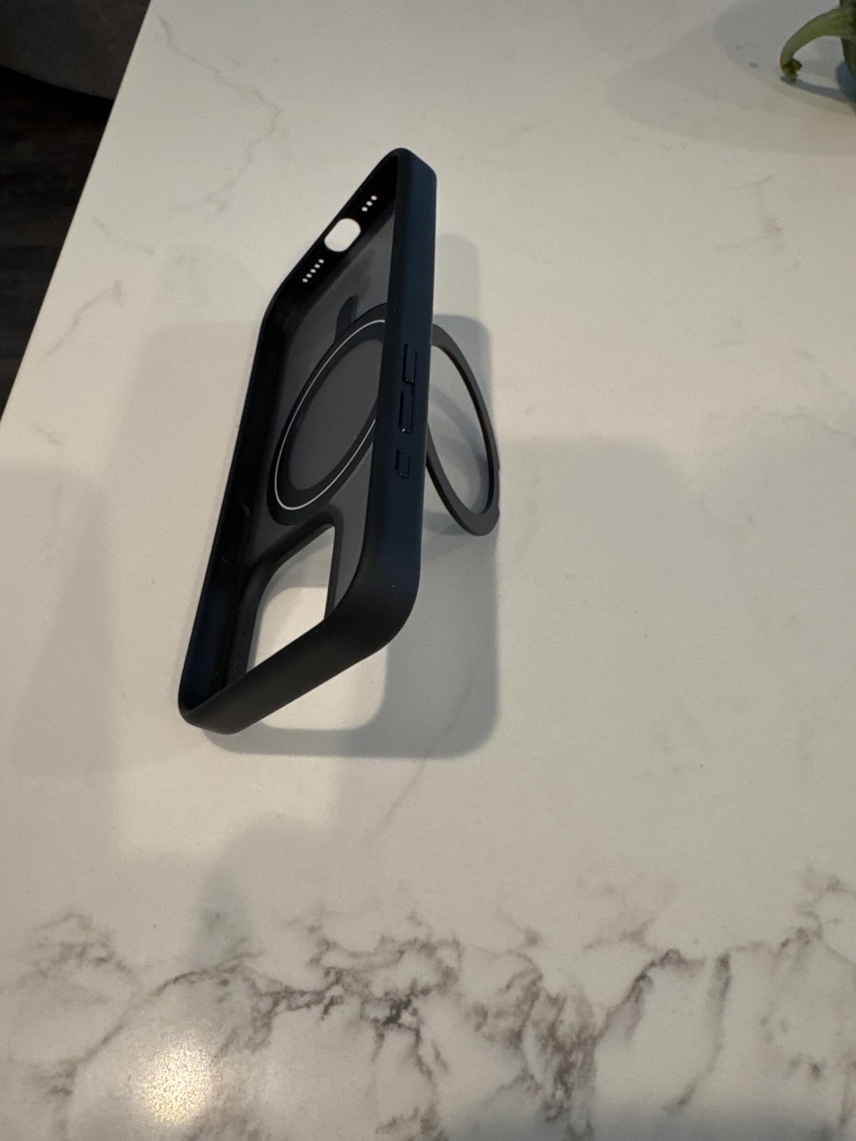 Anker Ultra Magnetic iPhone Case