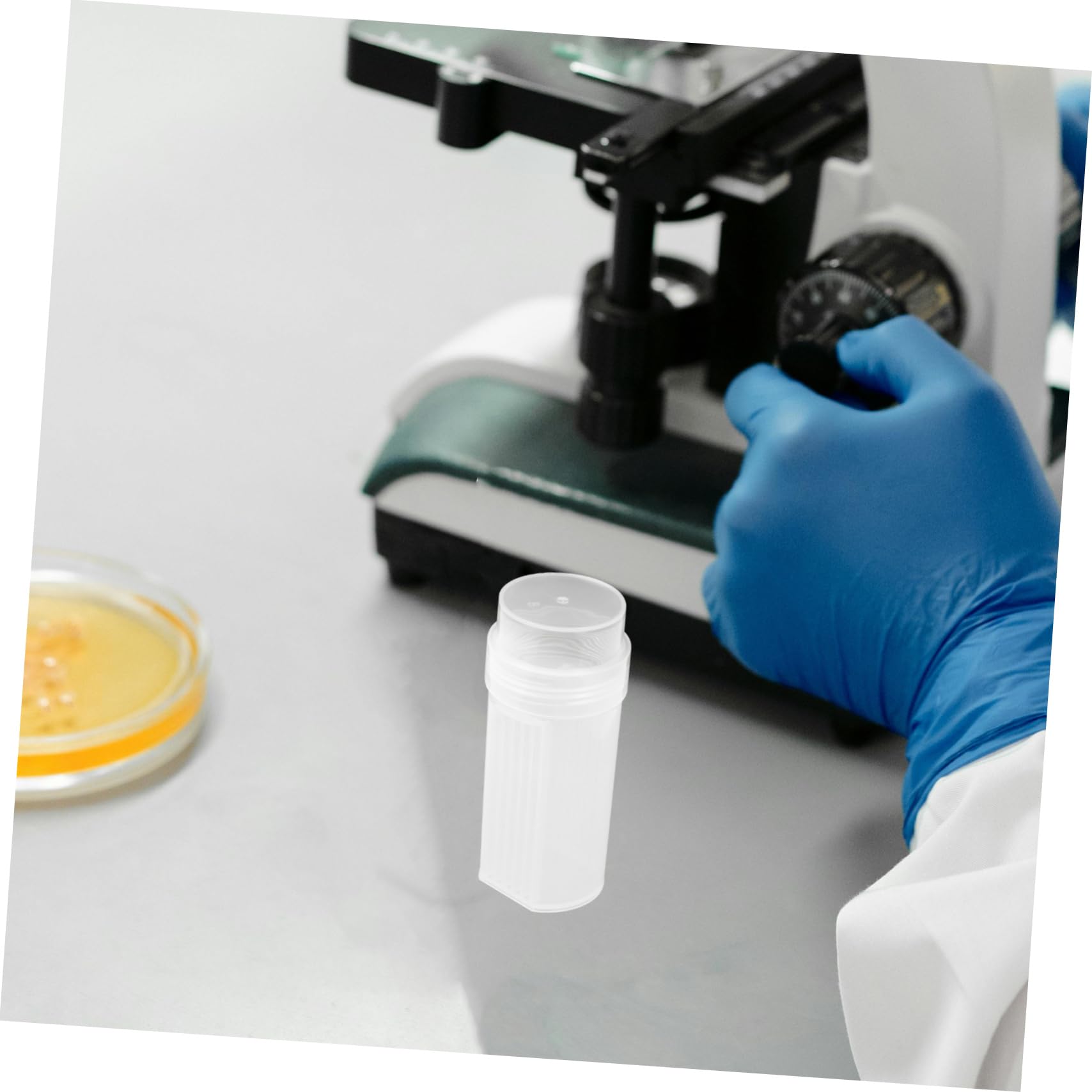 MUCKLILY 5pcs Highly Transparent Dyeing Vat Slide Staining Holder Refillable Lip Gloss Tube Barbicide Jar Test Tube Holder Lip Balm Stain Jars Flat Bottom Clear Test Tubes - Plastic White