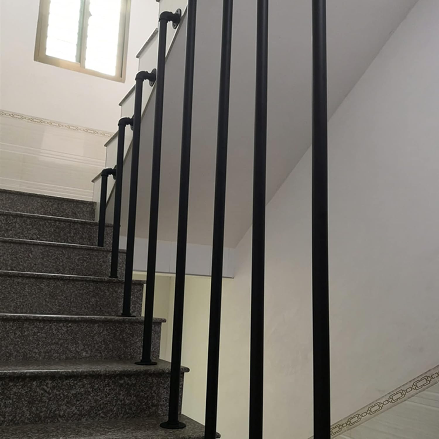 Metal Transitional Handrail Wrought Iron Balustrade Posts | Stair Railing Handrail Fence Pole Handrail Garden Fencing Galvanized Pipe Decking Staircase Hand Rails, Black ( Size : 135cm(53.1inch) )