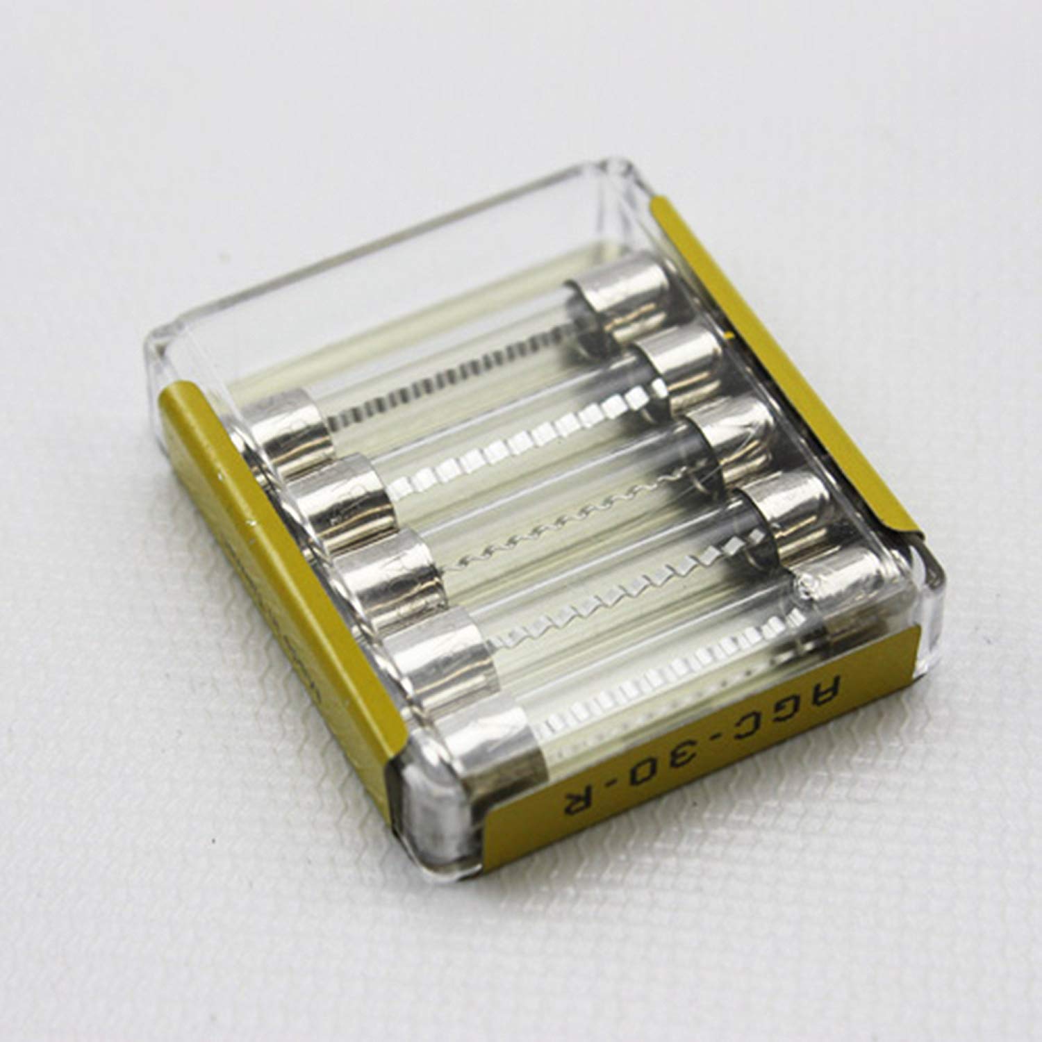 Fusible 30 A AGC 32 VAC : évitez les surcharges de vos circuits électriques