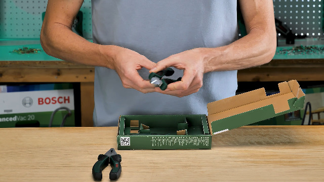 SET 3PZ PINZE ISOLATE - Ingco Italia