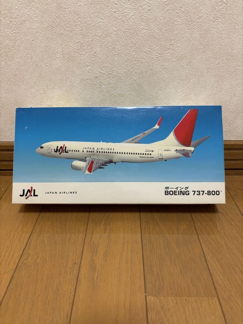 Amazon.co.jp: ハセガワ 1/200スケール JAL 日本航空 Boeing 737-800