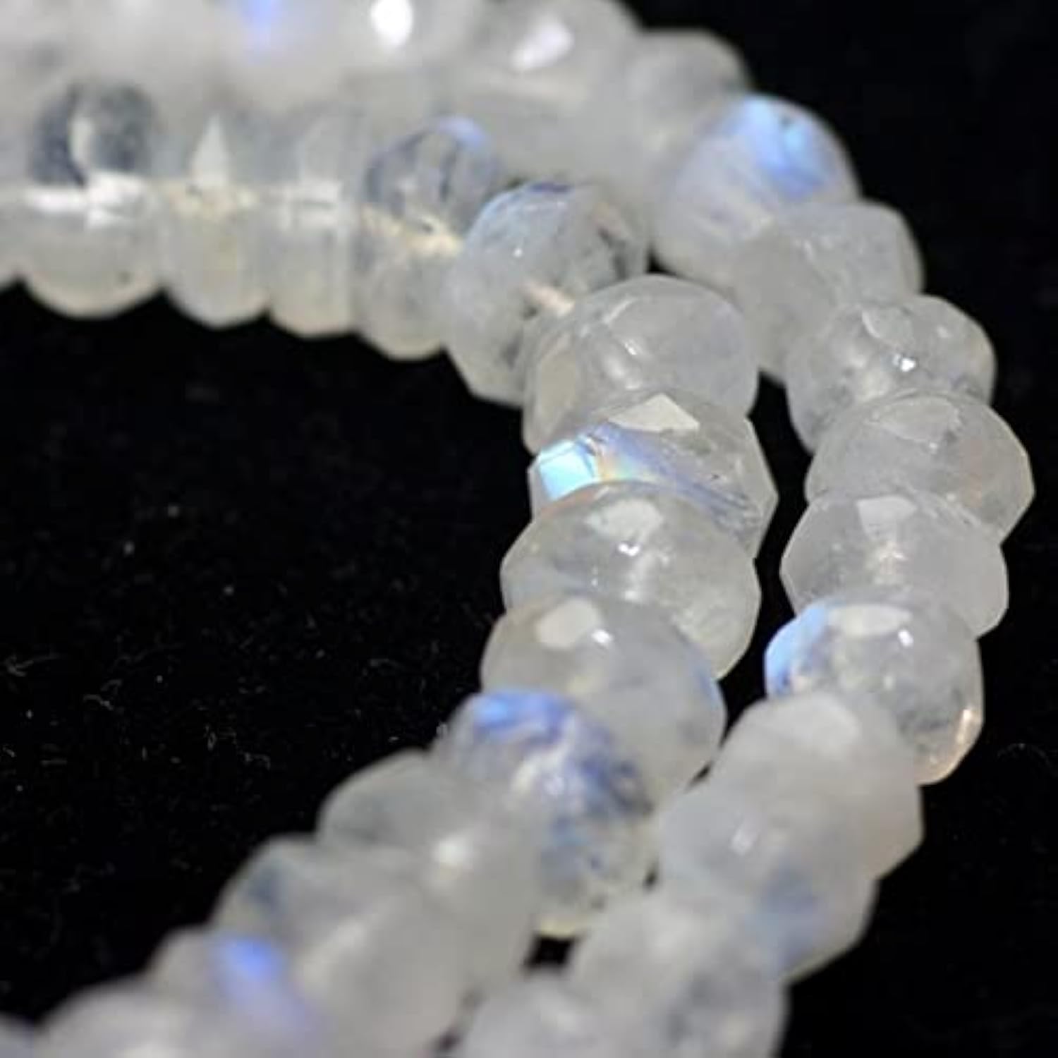Pierre de lune arc en ciel perles facettées pour fabriquer un cadeau personnalisé